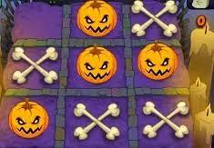 Noughts and Crosses Halloween